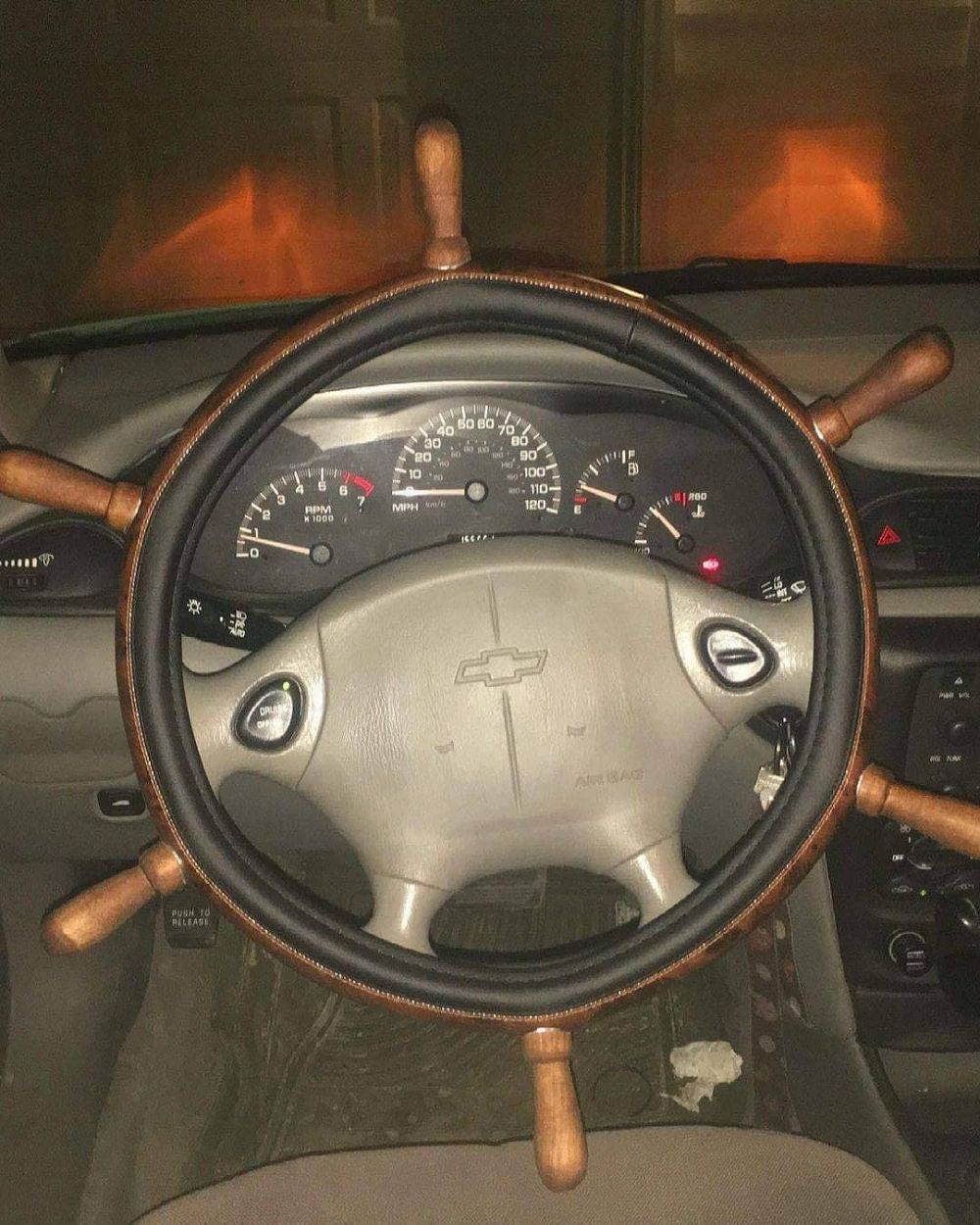 pakai barang koleksi lucu © berbagai sumber