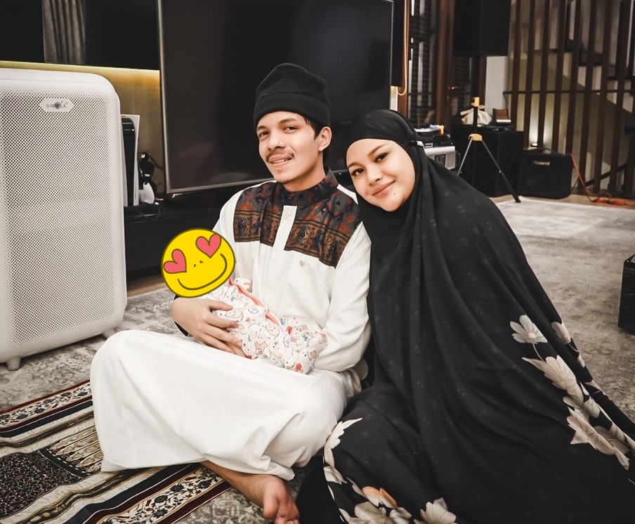 seleb jalani Ramadan pertama sebagai ibu © berbagai sumber