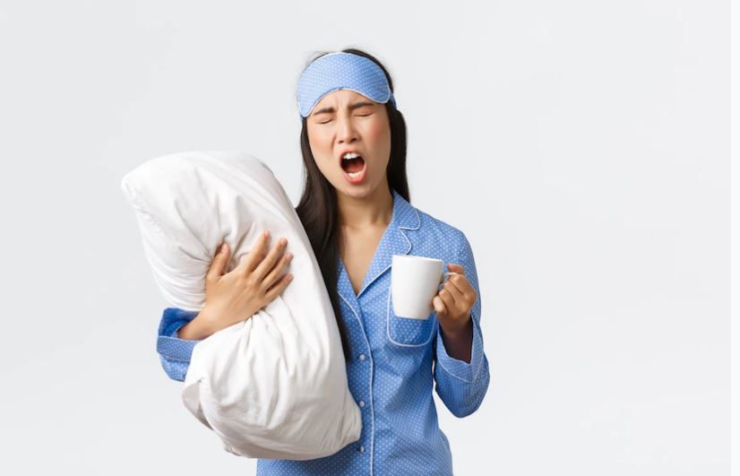 9 Dampak buruk minum kopi saat puasa, bisa ganggu pencernaan