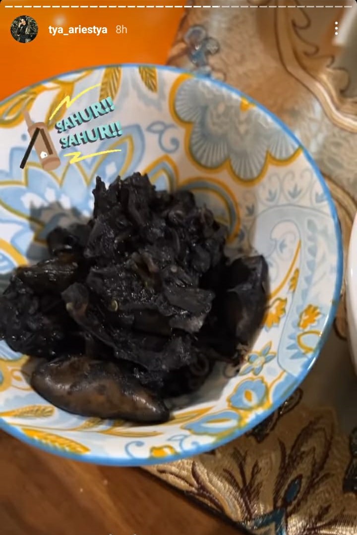 Menu buka puasa serba tumisan ala 9 seleb, sederhana dan praktis