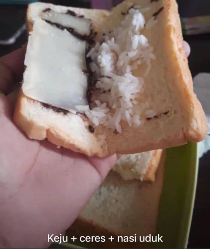 buka puasa pakai roti © berbagai sumber