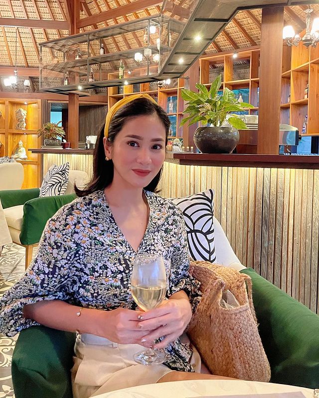 Perawatan kecantikan wajah Bunga Zainal Instagram Perawatan kecantikan wajah Bunga Zainal Instagram