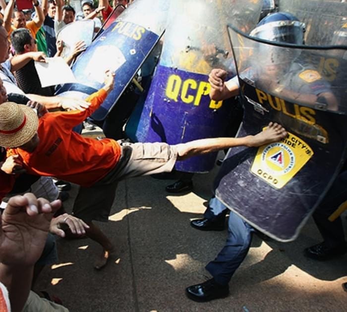 potret kocak terlalu semangat © berbagai sumber