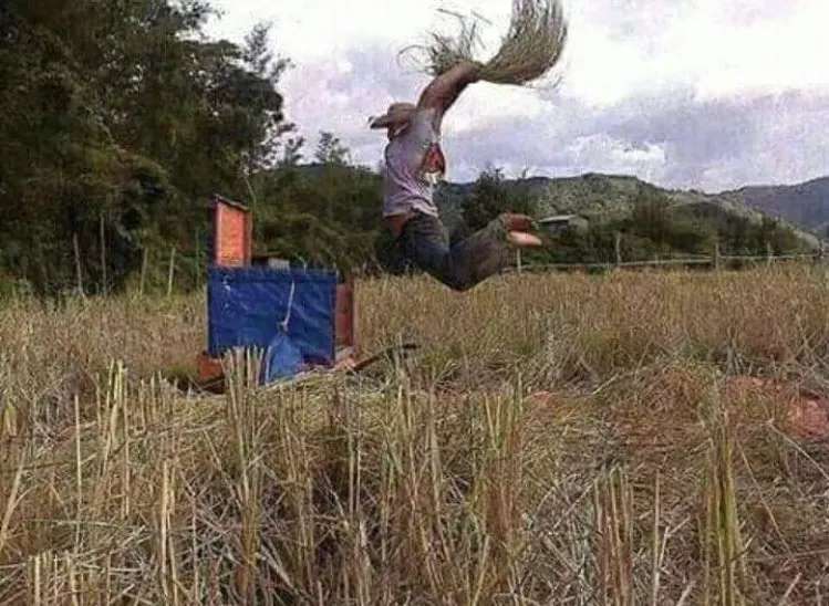 potret kocak terlalu semangat © berbagai sumber