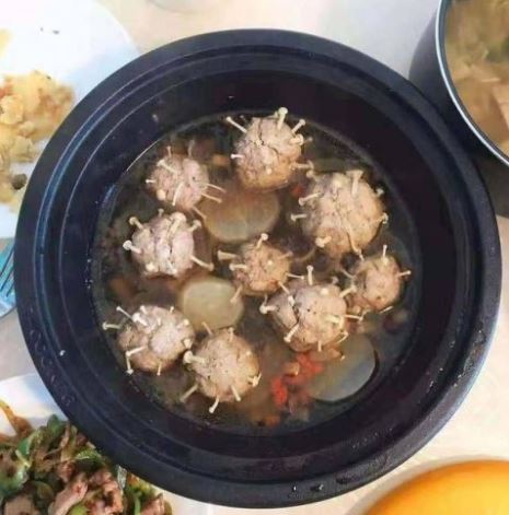 momen pas makan bakso jadi apes banget © berbagai sumber