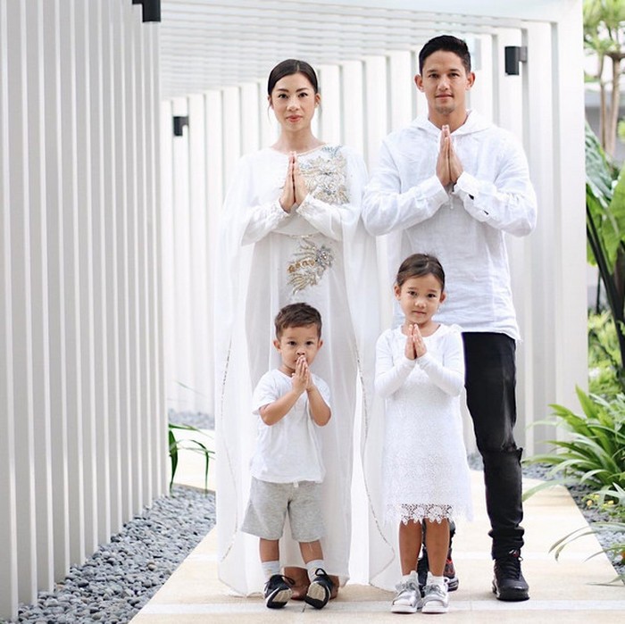 seleb beda keyakinan temani puasa Berbagai sumber seleb beda keyakinan temani puasa Berbagai sumber