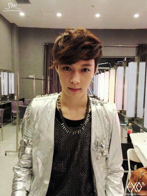 Potret Lay EXO di awal karier © berbagai sumber Potret Lay EXO di awal karier © berbagai sumber