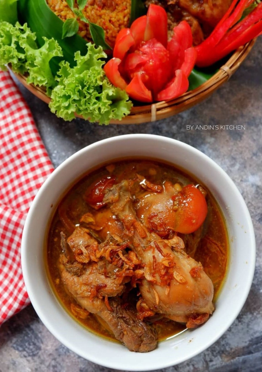 20 Resep menu sahur berbahan ayam aneka bumbu, empuk dan bikin nagih