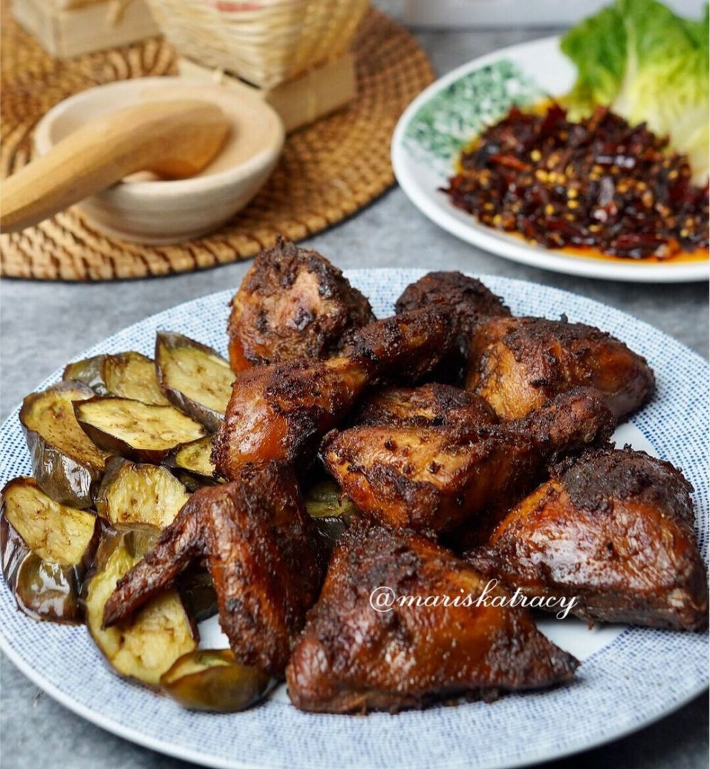 20 Resep menu sahur berbahan ayam aneka bumbu, empuk dan bikin nagih