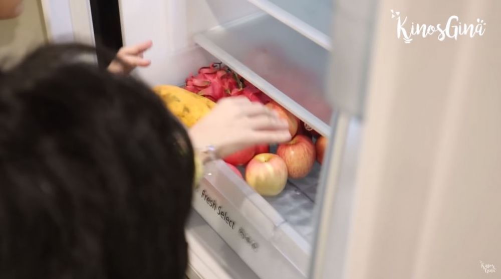 9 Cara menata kulkas ala Nycta Gina, rapi dan makin luas