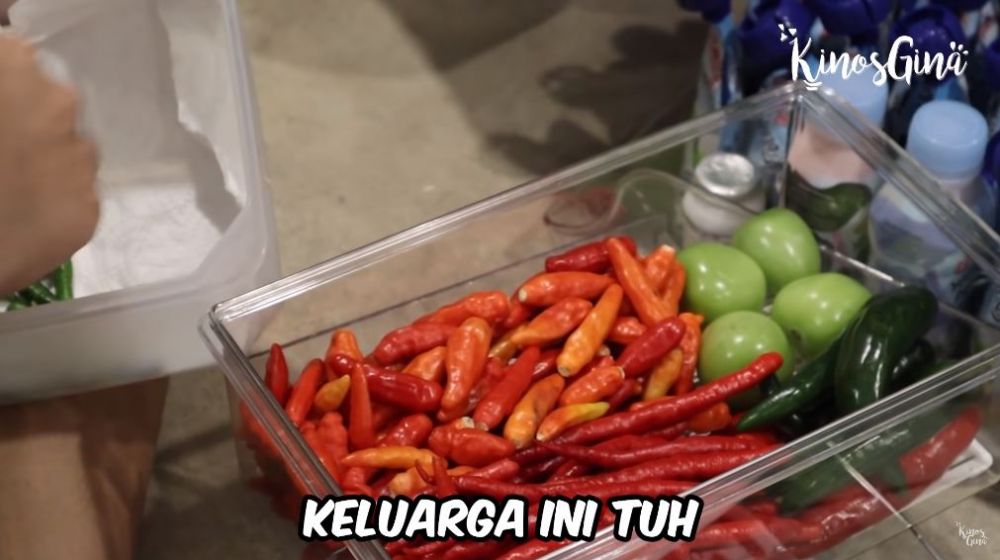 9 Cara menata kulkas ala Nycta Gina, rapi dan makin luas