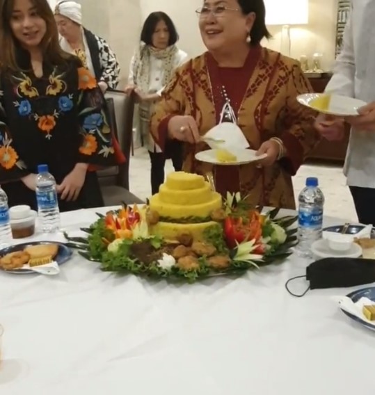 Momen syukuran kelahiran anak Nikita Willy © Instagram Momen syukuran kelahiran anak Nikita Willy © Instagram