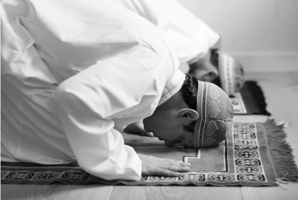 Doa sholat taubat nasuha, lengkap dengan tata cara dan manfaatnya