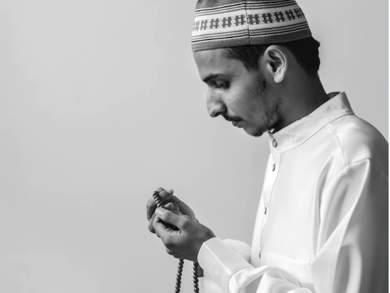 Doa sholat taubat nasuha, lengkap dengan tata cara dan manfaatnya