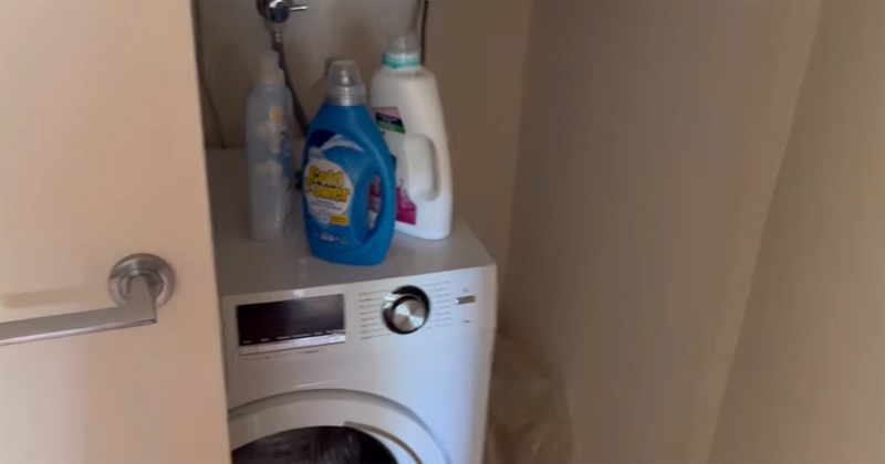 apartemen Livy Renata di Australia  Berbagai sumber