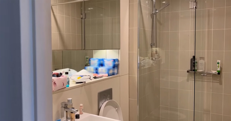 apartemen Livy Renata di Australia  Berbagai sumber