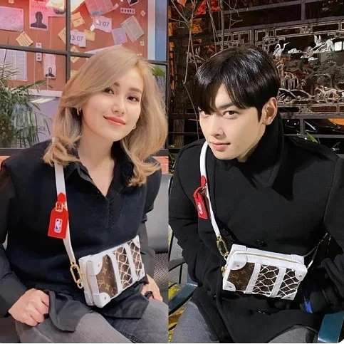 Ayu Ting Ting kembaran dengan artis Korea Berbagai sumber Ayu Ting Ting kembaran dengan artis Korea Berbagai sumber