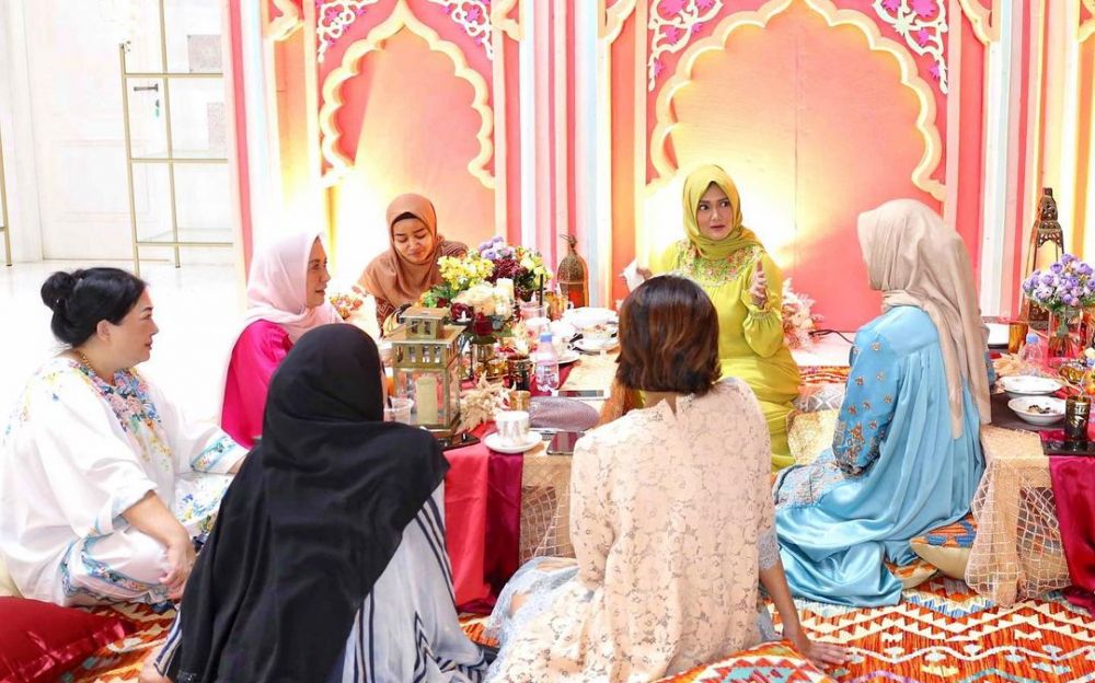 momen bella saphira buka bersama geng artis 90an © instagram