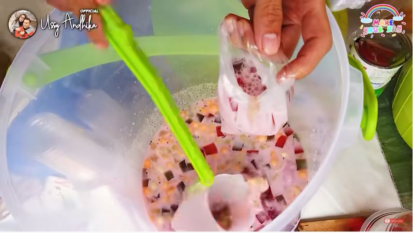 10 Inspirasi menu buka puasa ala Ussy Sulistiawaty ini bikin ngiler