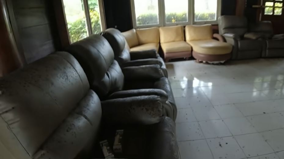 rumah Lydia Kandou terbengkalai Berbagai sumber