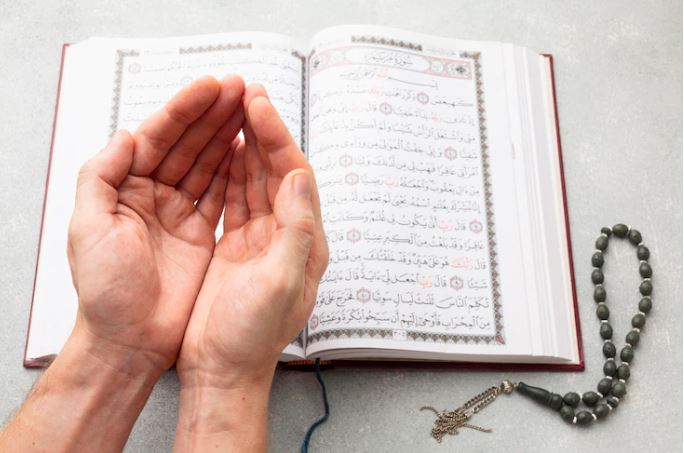 Doa Nabi Sulaiman beserta terjemahan dan hikmahnya © 2022 berbagai sumber Doa Nabi Sulaiman beserta terjemahan dan hikmahnya © 2022 berbagai sumber