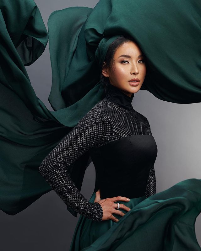 Pesona Fitria Yusuf pakai kerudung  © Instagram/@fitriayusuf_official