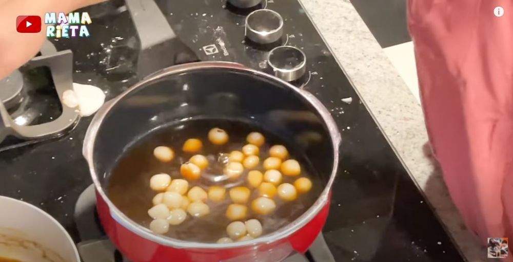 8 Kreasi takjil buka puasa ala Rieta Amilia, nikmat khas jajanan pasar