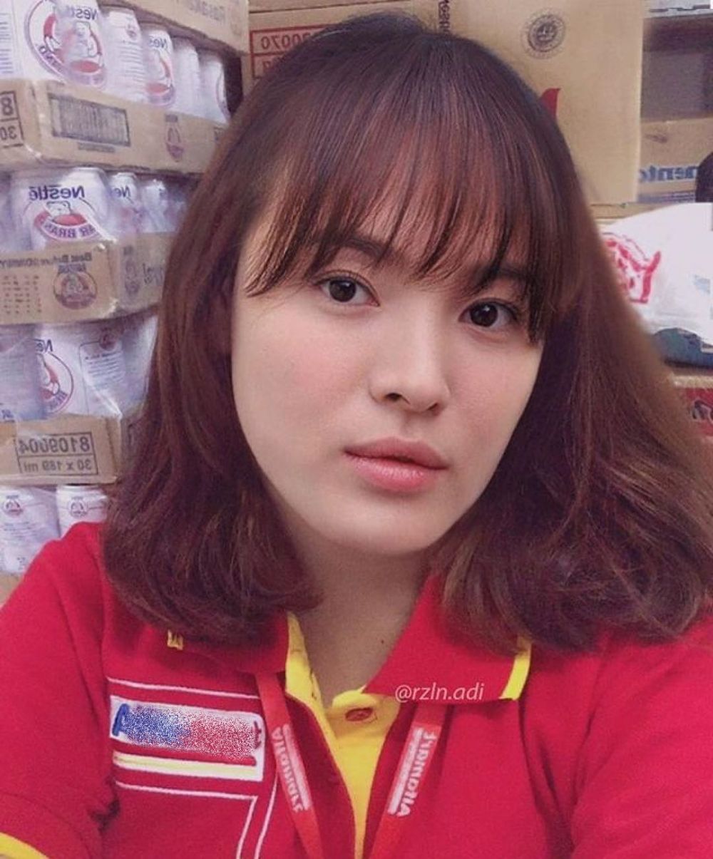 seleb korea pegawai minimarket © berbagai sumber