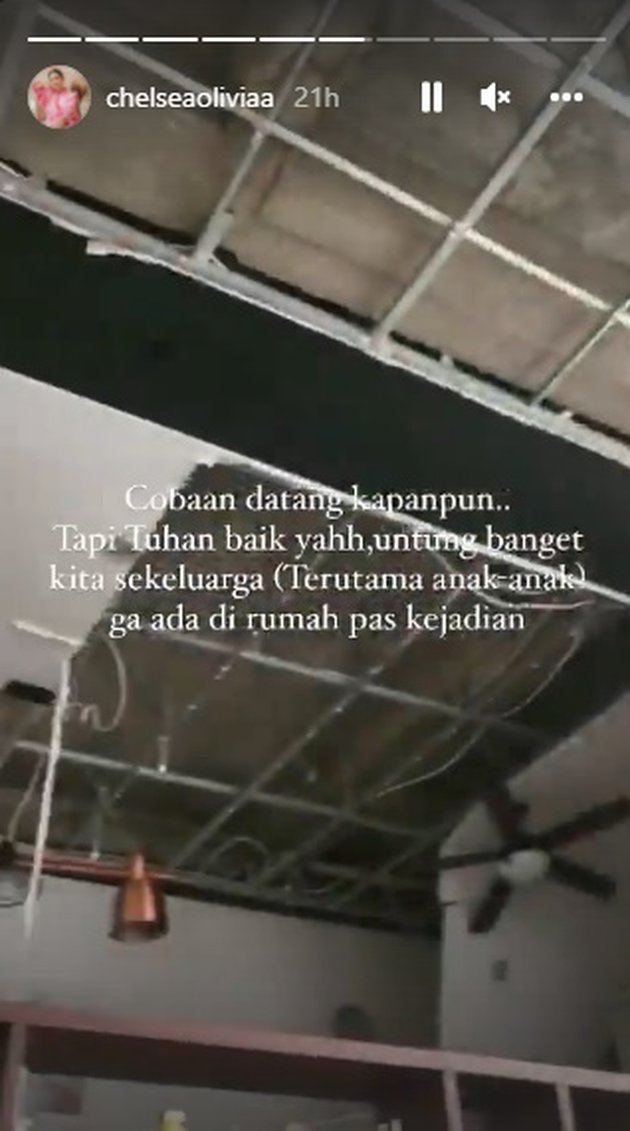 kondisi rumah Chelsea Olivia yang rusak © Instagram