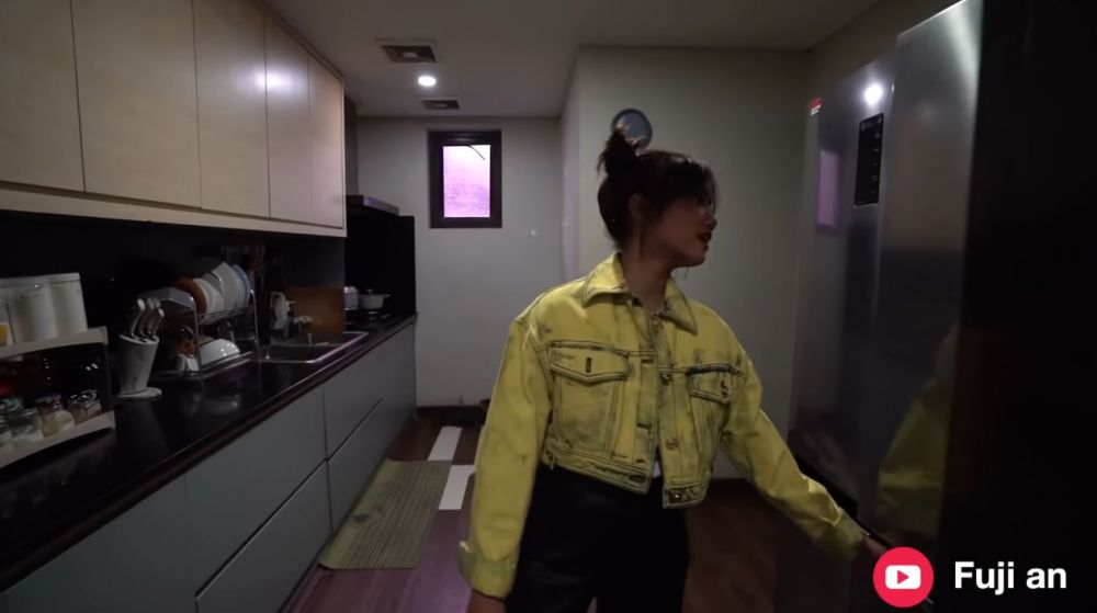 Potret calon rumah baru Fuji © YouTube Potret calon rumah baru Fuji © YouTube