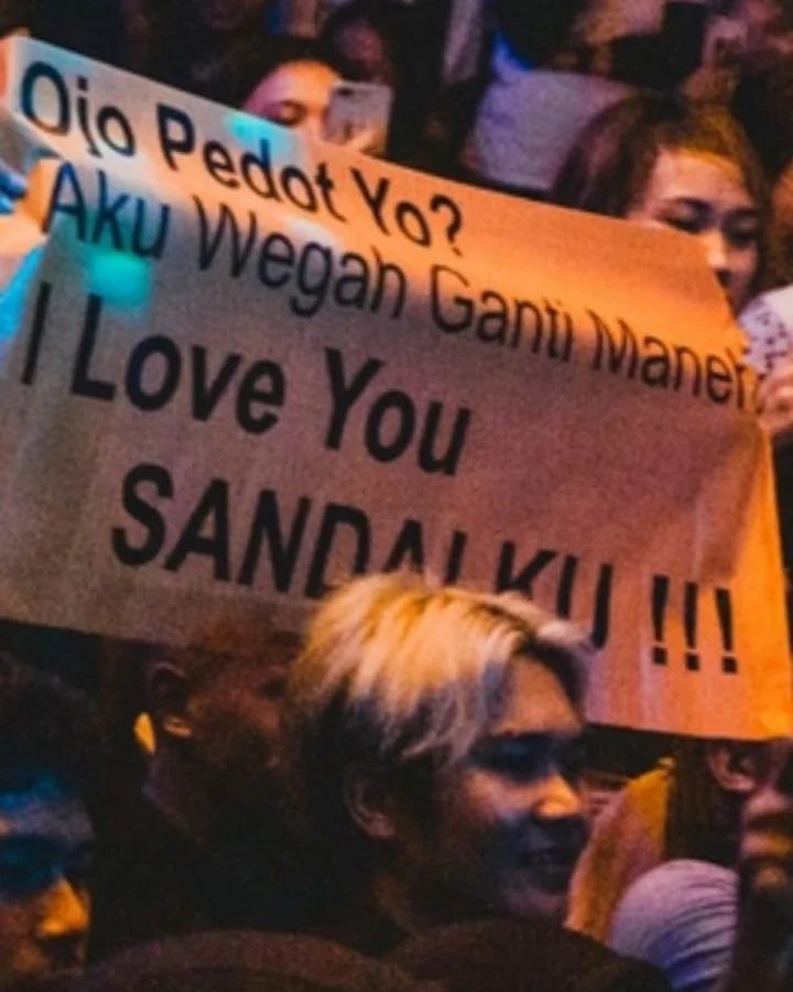 tulisan soal cinta bikin salting © Instagram tulisan soal cinta bikin salting © Instagram