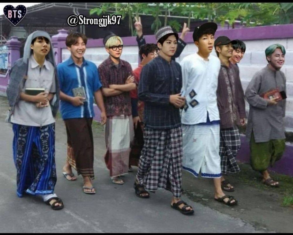 meme BTS edisi Ramadan berbagai sumber