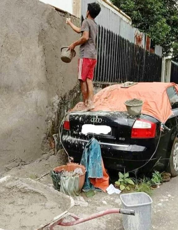 Potret bapak-bapak terlalu semangat bekerja © berbagai sumber Potret bapak-bapak terlalu semangat bekerja © berbagai sumber