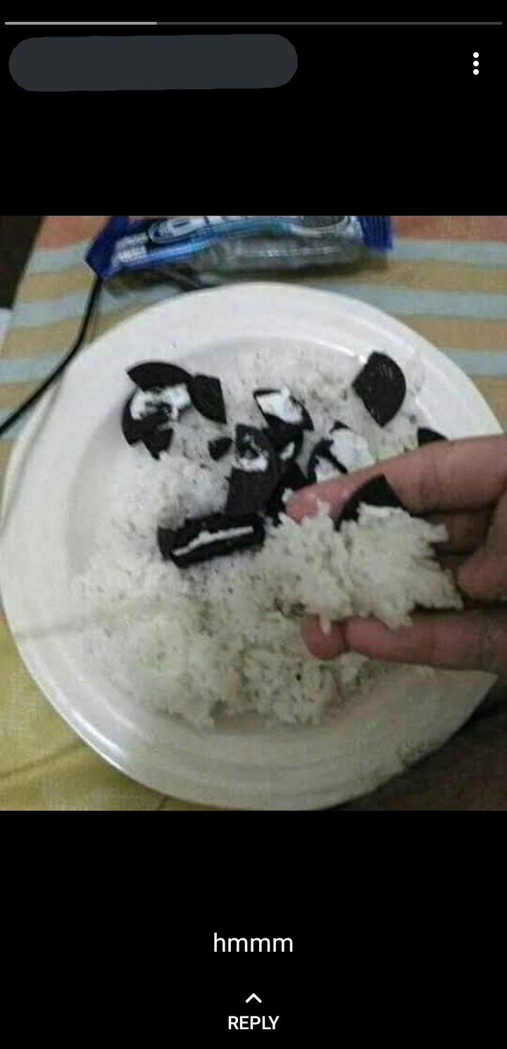 Cara nyeleneh nikmatin makanan ringan © berbagai sumber