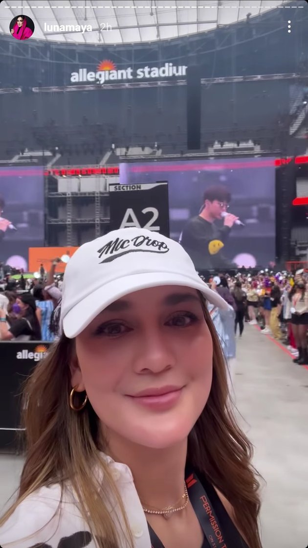 Momen Luna Maya nonton konser BTS di Amerika © Instagram Momen Luna Maya nonton konser BTS di Amerika © Instagram