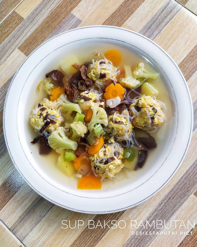 11 Resep olahan bakso berkuah buat sahur, enak dan bikin nagih