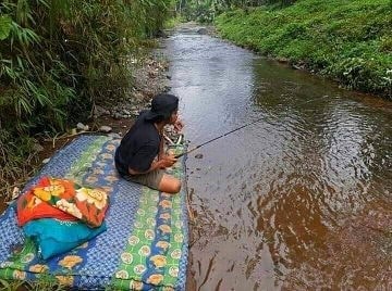 orang kalau niat jadi aneh-aneh © 1cak.com orang kalau niat jadi aneh-aneh © 1cak.com