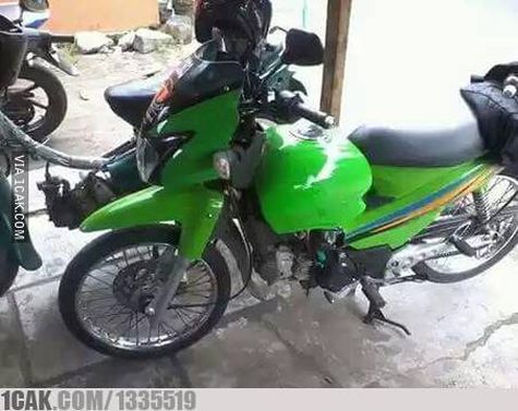 modifikasi gabungin dua motor lucu © berbagai sumber