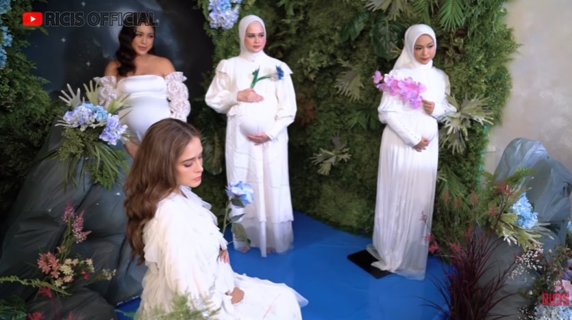 Maternity shoot Ria Ricis bareng geng The Bumils © berbagai sumber