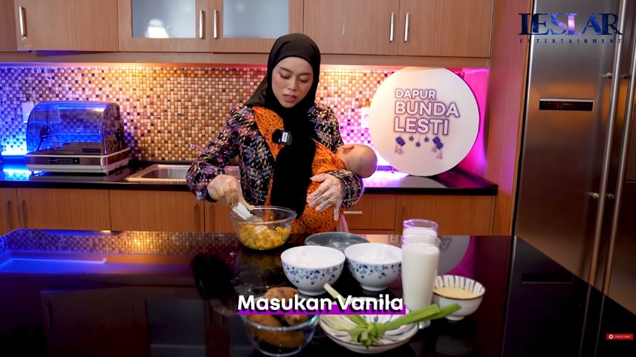 11 Trik Lesty Kejora bikin biji salak kuah susu, cocok untuk takjil