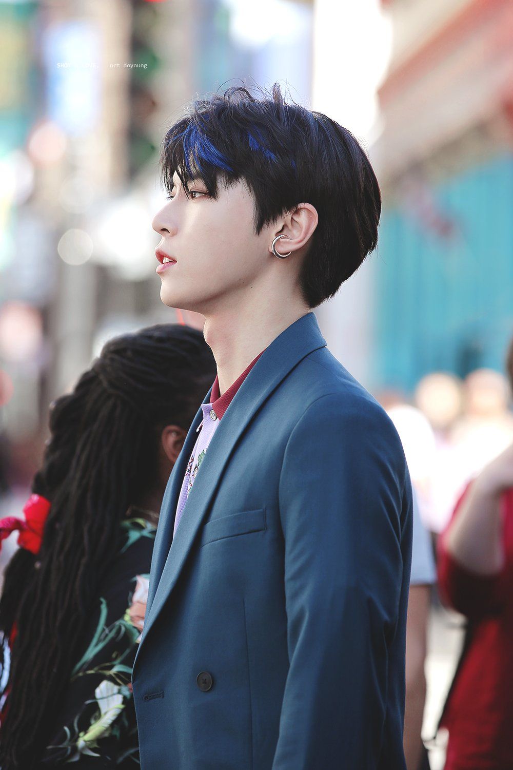 Transformasi gaya rambut Doyoung NCT © berbagai sumber Transformasi gaya rambut Doyoung NCT © berbagai sumber