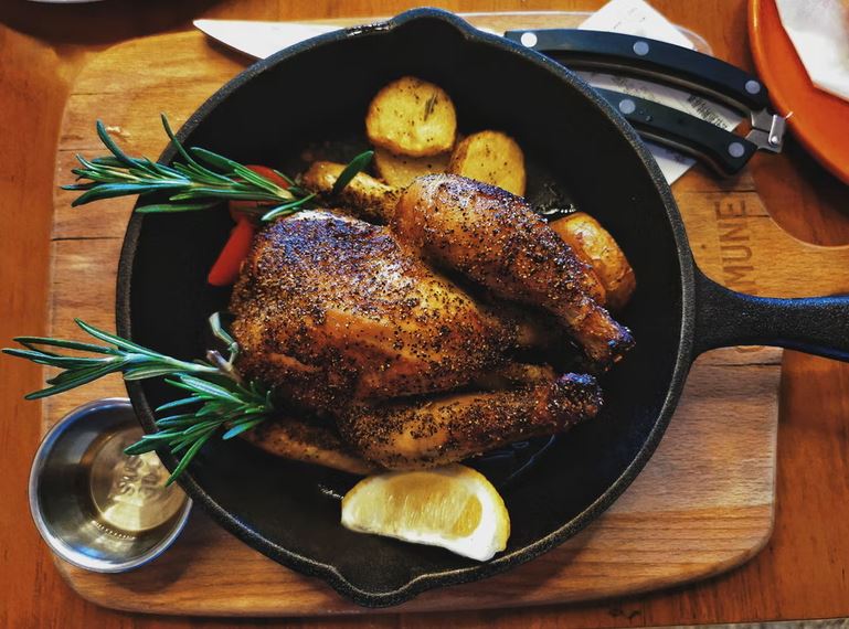 7 Makanan dikonsumsi Nycta Gina saat diet, ampuh turunkan bobot 17 kg