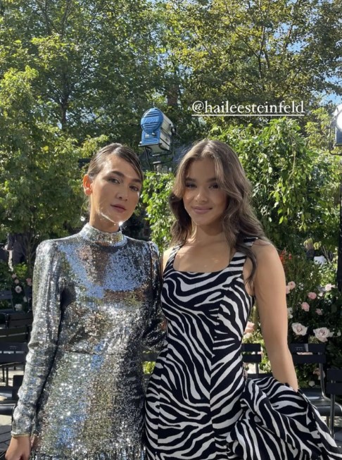 Luna Maya bareng seleb dunia © Instagram