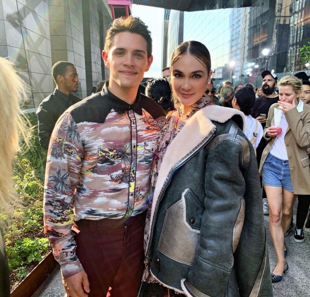 Luna Maya bareng seleb dunia © Instagram