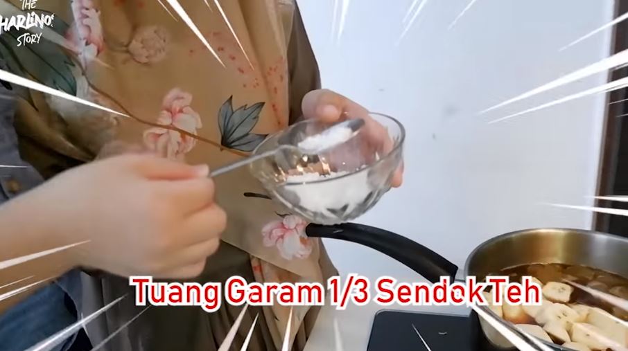11 Cara Alyssa Soebandono masak kolak tanpa santan, jadi takjil sehat