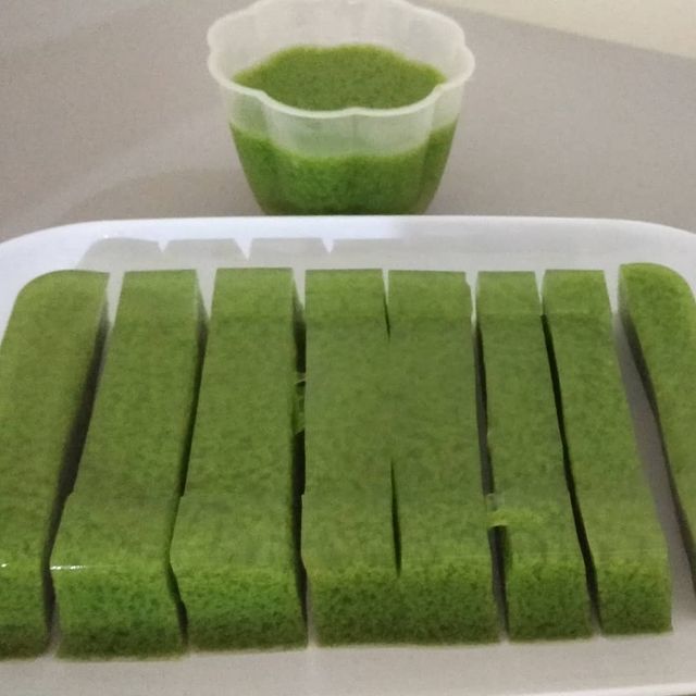 13 Cara membuat puding pandan untuk takjil, wangi dan lembut