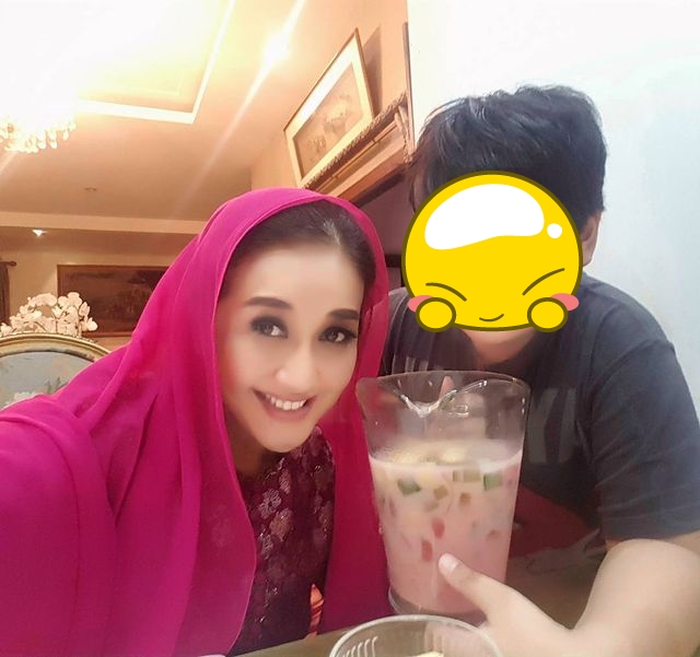 Awet muda di usia 55 tahun, ini 8 makanan dan minuman Paramitha Rusady