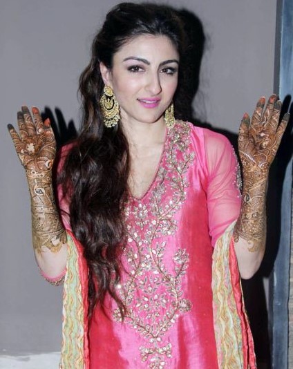 aktris Bollywood mehendi berbagai sumber aktris Bollywood mehendi berbagai sumber