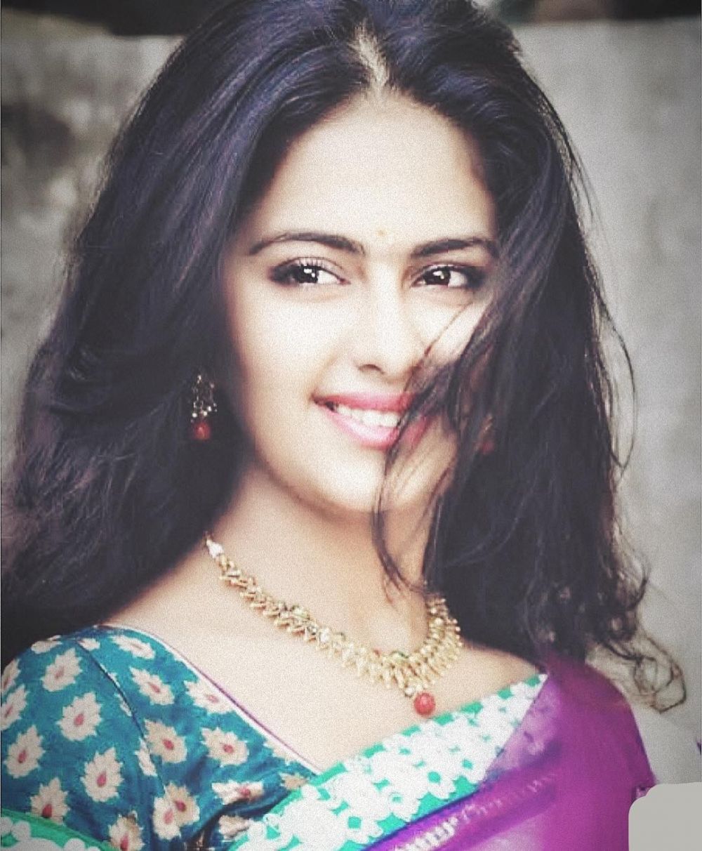 Transformasi Avika Sameer Gor pemeran Anandhi kecil © berbagai sumber Transformasi Avika Sameer Gor pemeran Anandhi kecil © berbagai sumber