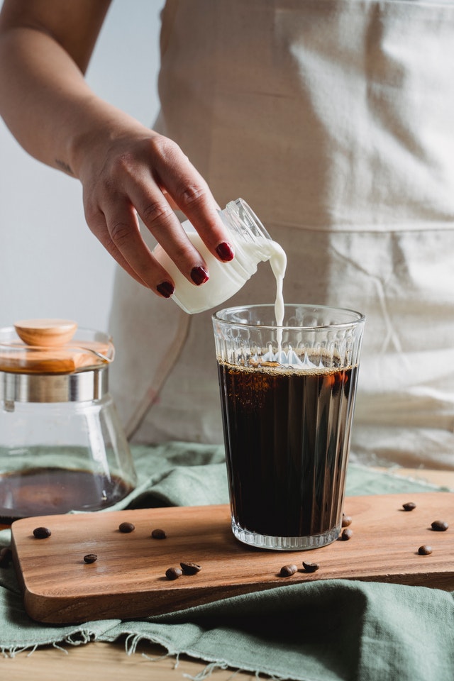 Menghindari 10 minuman ini bisa bantu mempercepat sembuhnya jerawat